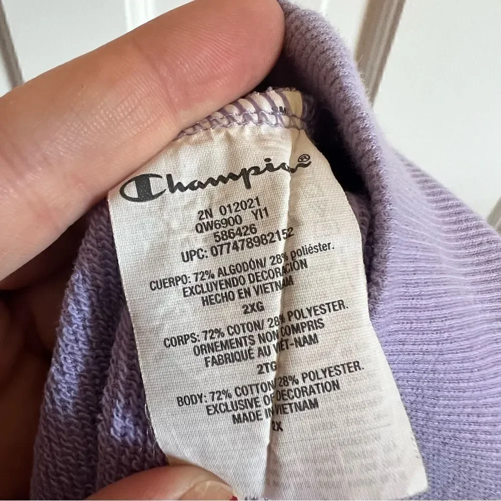 Lilac Champion Women's Campus French Terry Graphic Crew Shirt